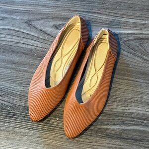 Women's Flats - Size 6